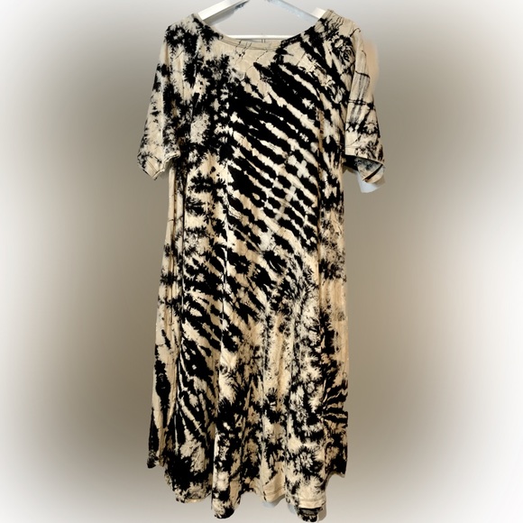 STUNNING TIE-DYE Dress NWT by Sacred Threads - One Size - TAN BLACK - Picture 1 of 14